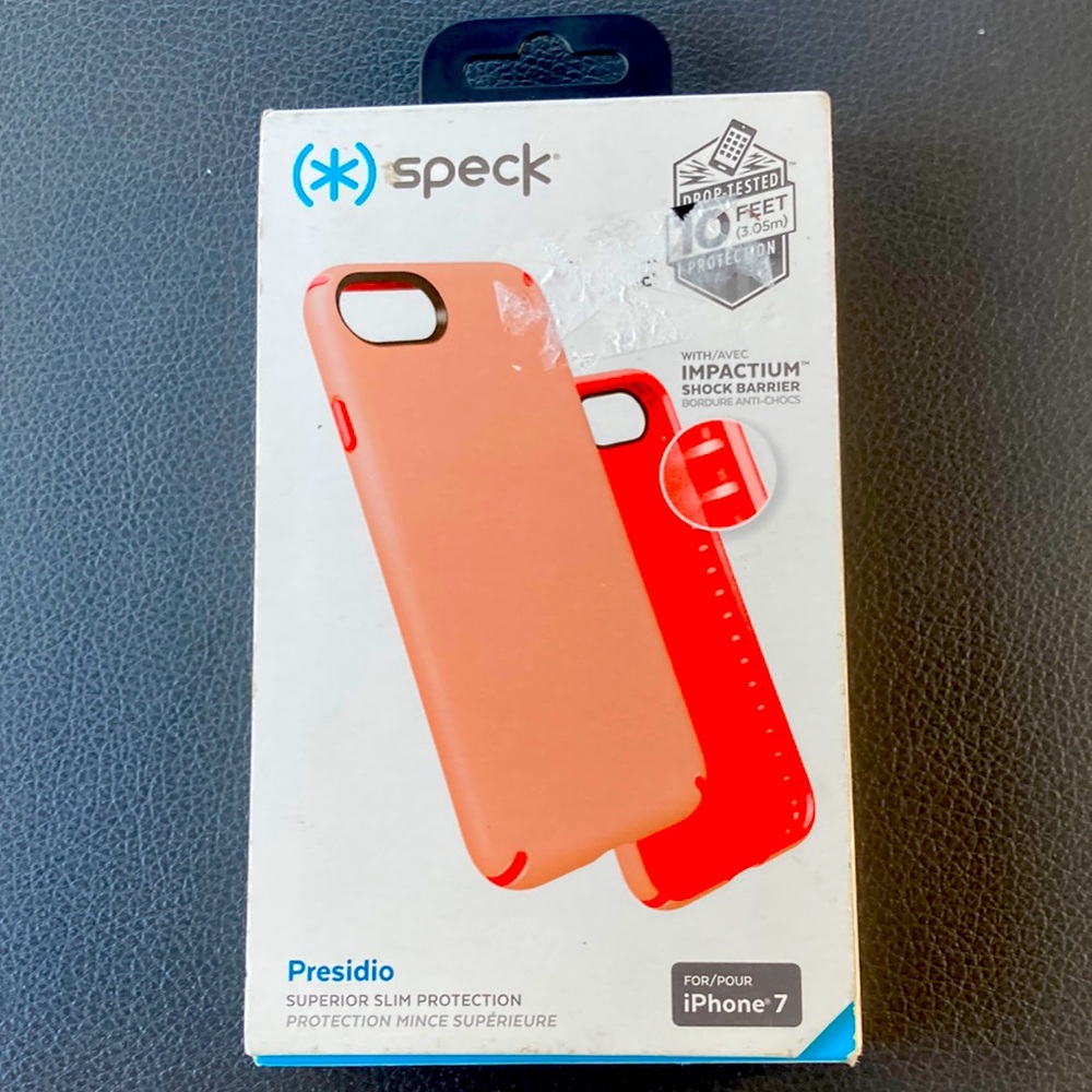 Speck iPhone 7 case NEW